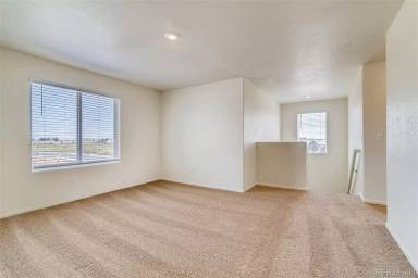 Main picture of 1060 Long Meadows St