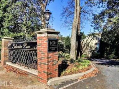 Main picture of 1634 Ponce de Leon Ave NE
