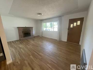 Main picture of 2117 Deerfield Ave