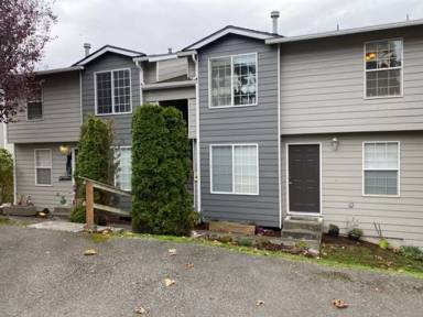 Main picture of 1005 Crestview Ln