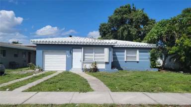 Main picture of 1845 Sherman St