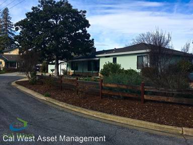 Main picture of 15101 Yvonne Ct