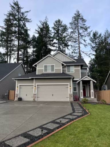 Main picture of 901 161st Street Ct E