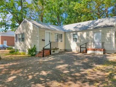 Main picture of 833 Welton Ave