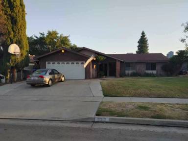 Main picture of 9012 Ponderosa Ave