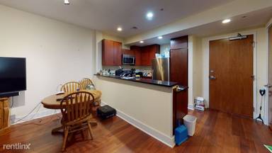 Main picture of 533 Cambridge St