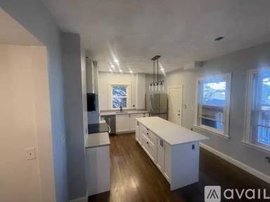Main picture of 70 Esmond St