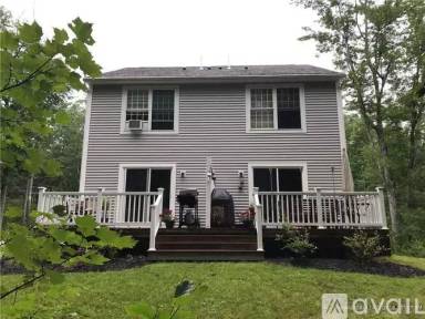 Main picture of 46 York Woods Rd
