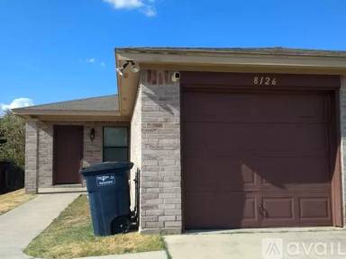 Main picture of 8126 Doreen Ave