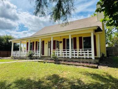 Main picture of 5733 Hitching Post Ct