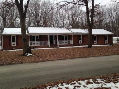 Main picture of 1371 Cedar Lawn Ave