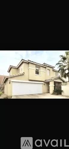 Main picture of 3825 Bayamon St