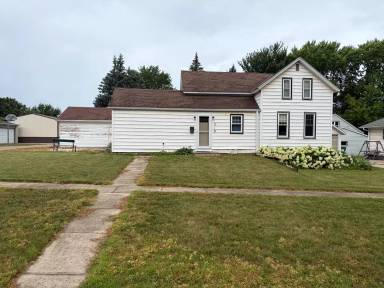 Main picture of 318 Colorado Ave NW