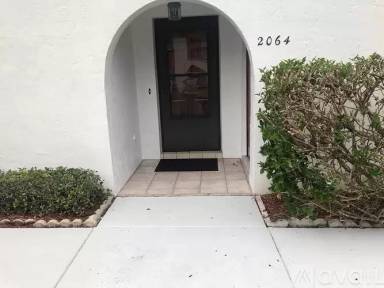 Main picture of 2064 Oak Meadow Cir
