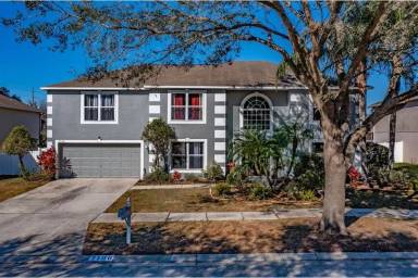 Main picture of 2106 Valrico Heights Blvd