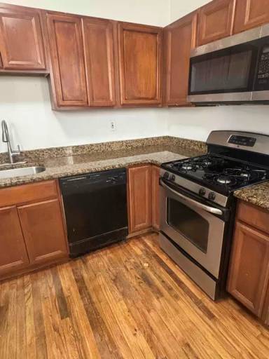 Main picture of 812 W Elm St