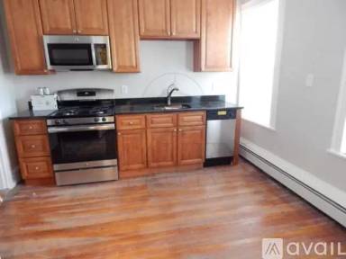 Main picture of 22 Fremont St