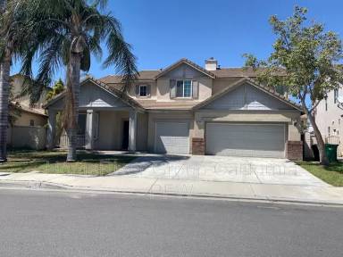 Main picture of 6355 Pear Ave
