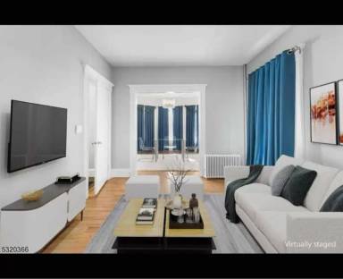 Main picture of 57 1/2 Quinby Pl