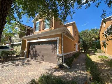 Main picture of 9451 Silver Buttonwood St