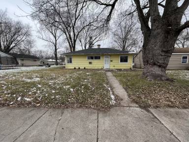 Main picture of 4340 Buchanan St