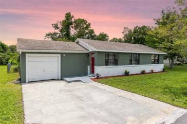 Main picture of 15 Colomba Rd
