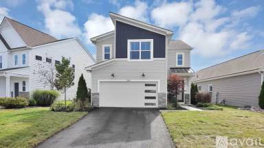 Main picture of 3793 Shoal Way