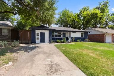 Main picture of 309 Dover Dr