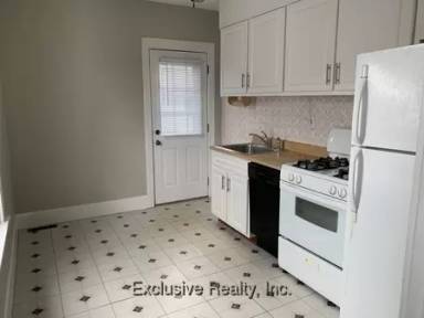Main picture of 30 French St