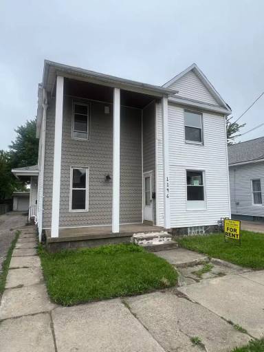 Main picture of 1146 E 26th St