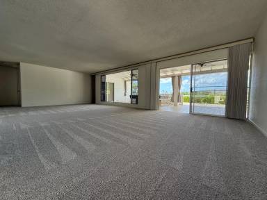 Main picture of 118 Kalalau St