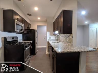 Main picture of The 6007 Kenmore