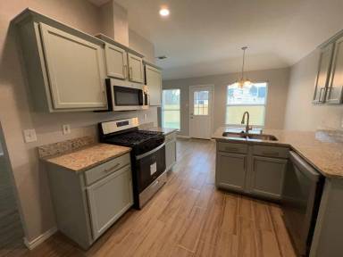 Main picture of 3634 Du Bois St