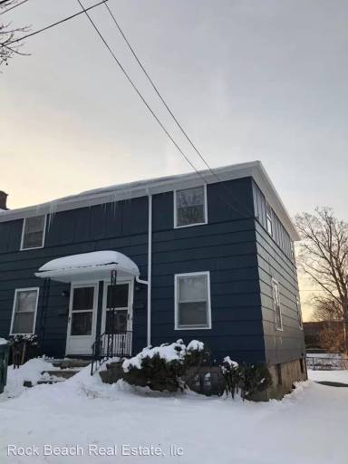 Main picture of 105 Hampden Rd