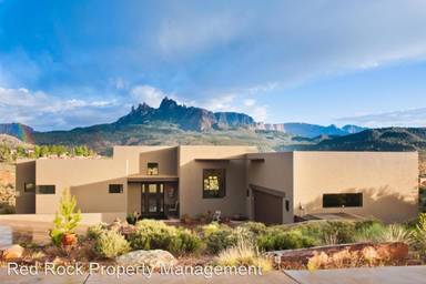 Main picture of 2704 Hopi Cir