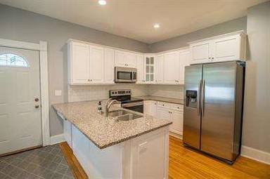 Main picture of 514 W 31st St