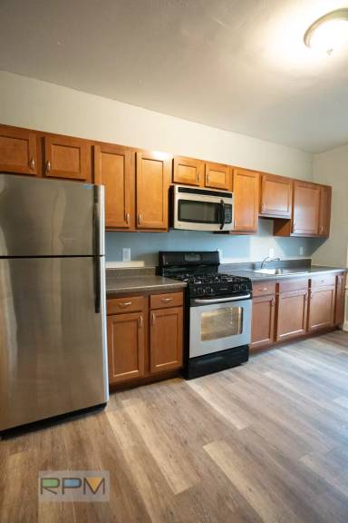 Main picture of 1755 Darley Ave