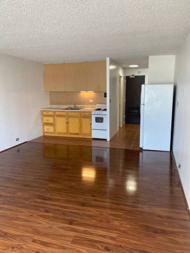 Main picture of Pacific Grand