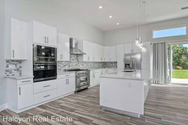 Main picture of 16725 Valle Verde Rd