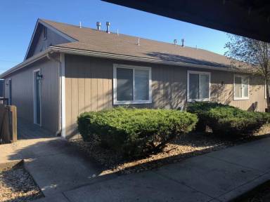 Main picture of 501 California St