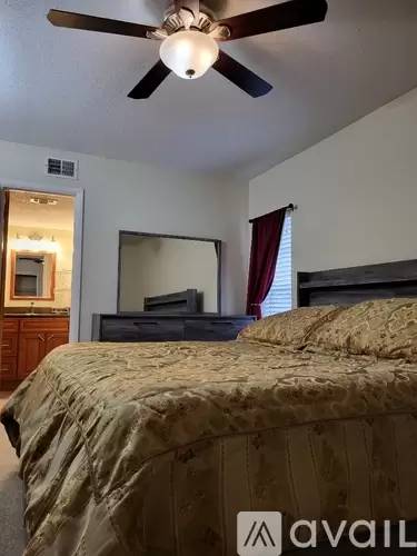 Main picture of 407 Marshall Ct NW