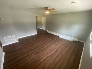 Main picture of 49 Saint Gregory Dr
