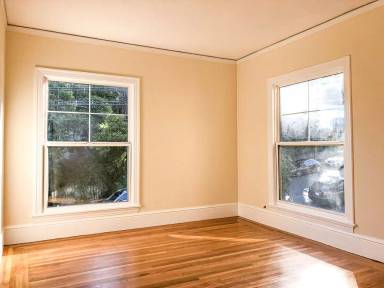 Main picture of 667 Wesley Ave