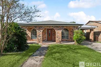 Main picture of 1836 Plaza Dr
