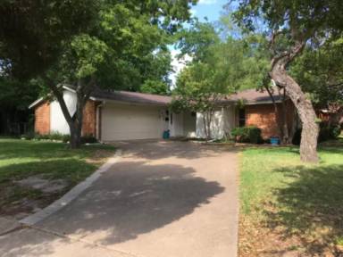Main picture of 211 Hanover Ln