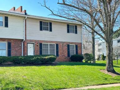 Main picture of 402 Macadam Dr