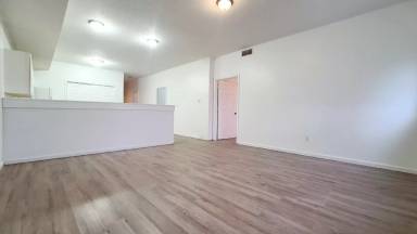 Main picture of 2851 Taylor Ave