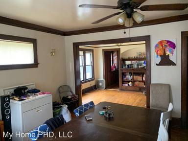 Main picture of 2533 N Hubbard St