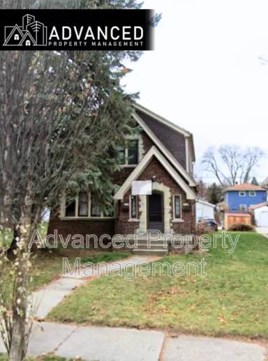 Main picture of 3725 S Clement Ave