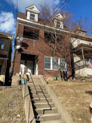 Main picture of 403 Kingsboro St